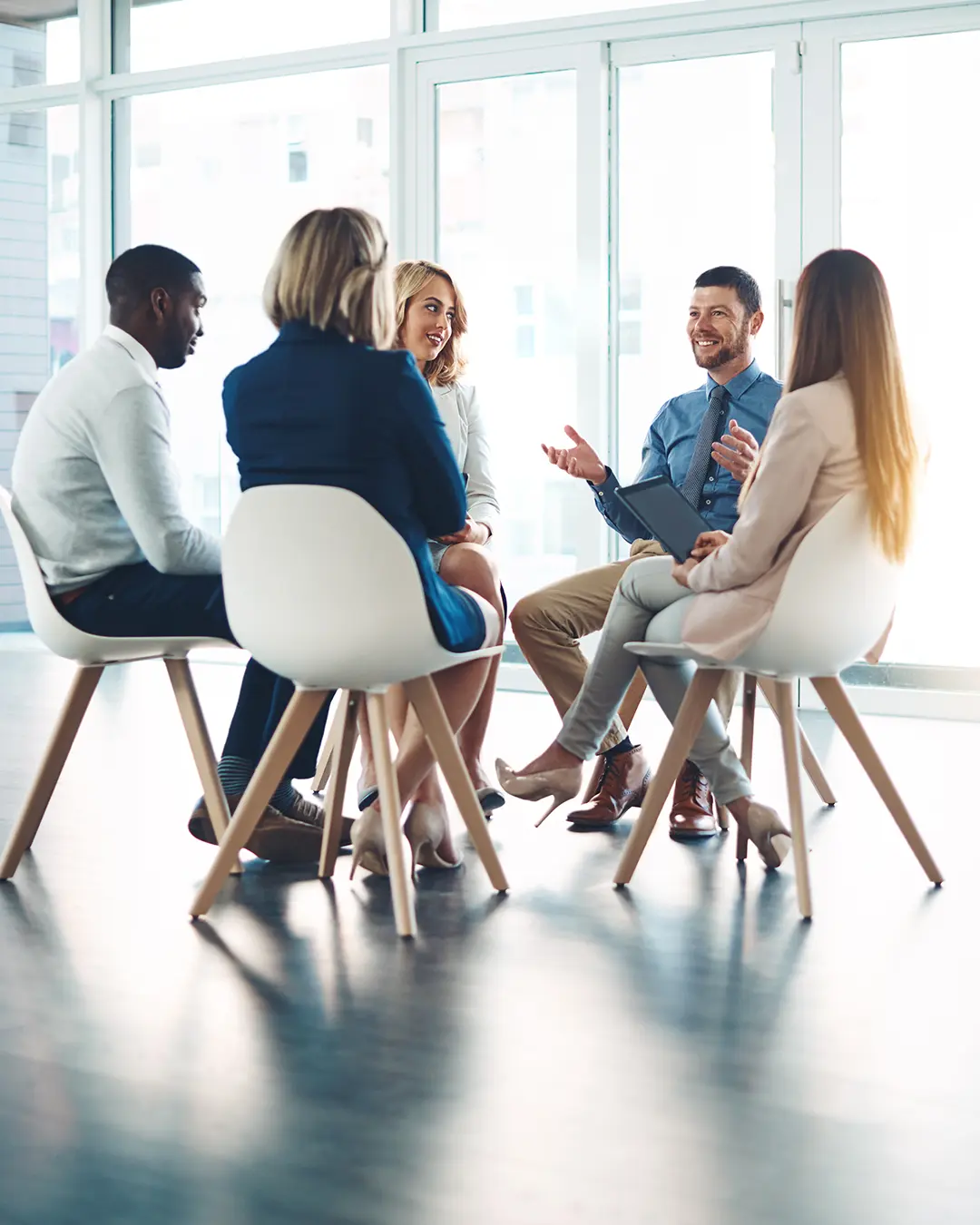 Group therapy session for addiction recovery support in Los Angeles